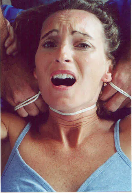 Such a Beautiful Neck to Strangle