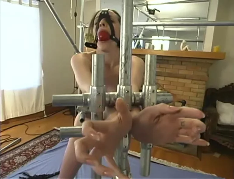 Fun with Pipes: Molly Matthews (Hogtied)