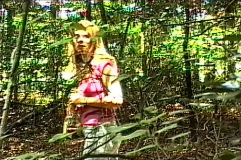 Bloody Creek (Wave Studios)
