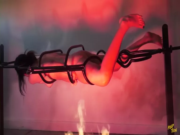 Cann Cafe 7: Rebel Rides the Spit! #2 (Pulptoon)