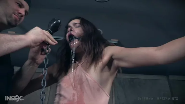 Jessica 3000 (Infernal Restraints)