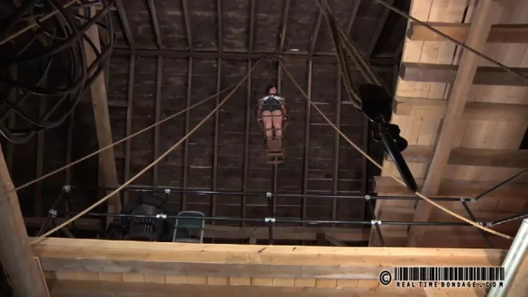 Panicked Poppy – Poppy James 1 (Real Time Bondage)
