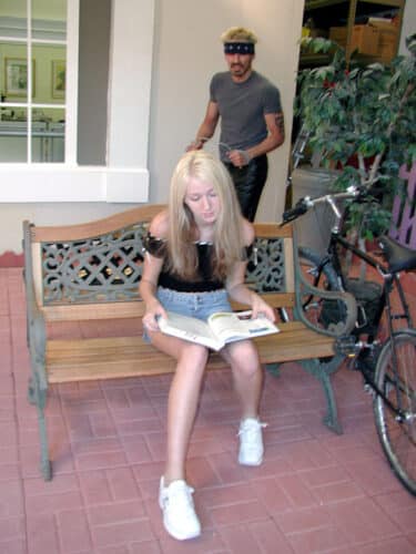 OLYMPUS DIGITAL CAMERA