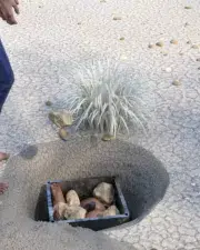 Burried-Woman-059